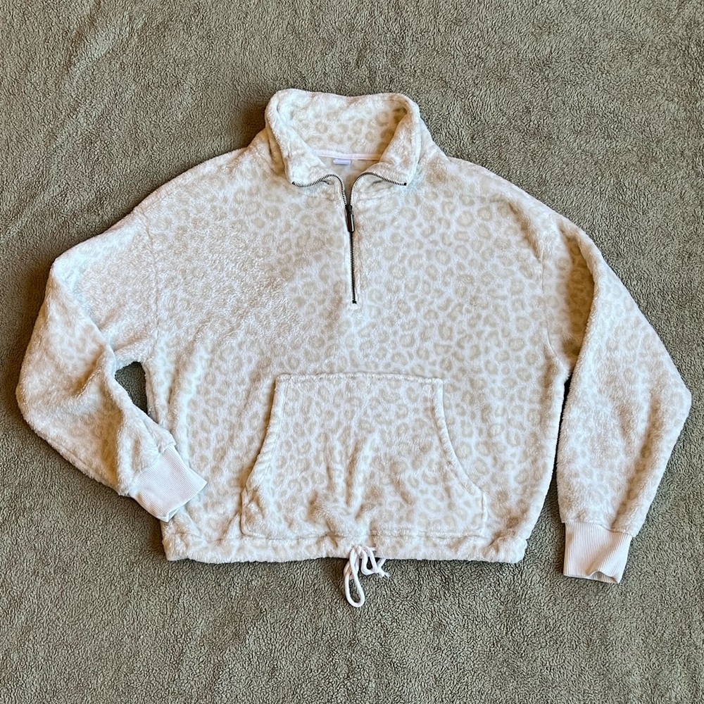 Old Navy 3/4 fleece sweatshirt
